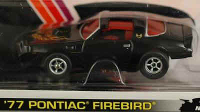 1977 Pontiac Firebird - Black